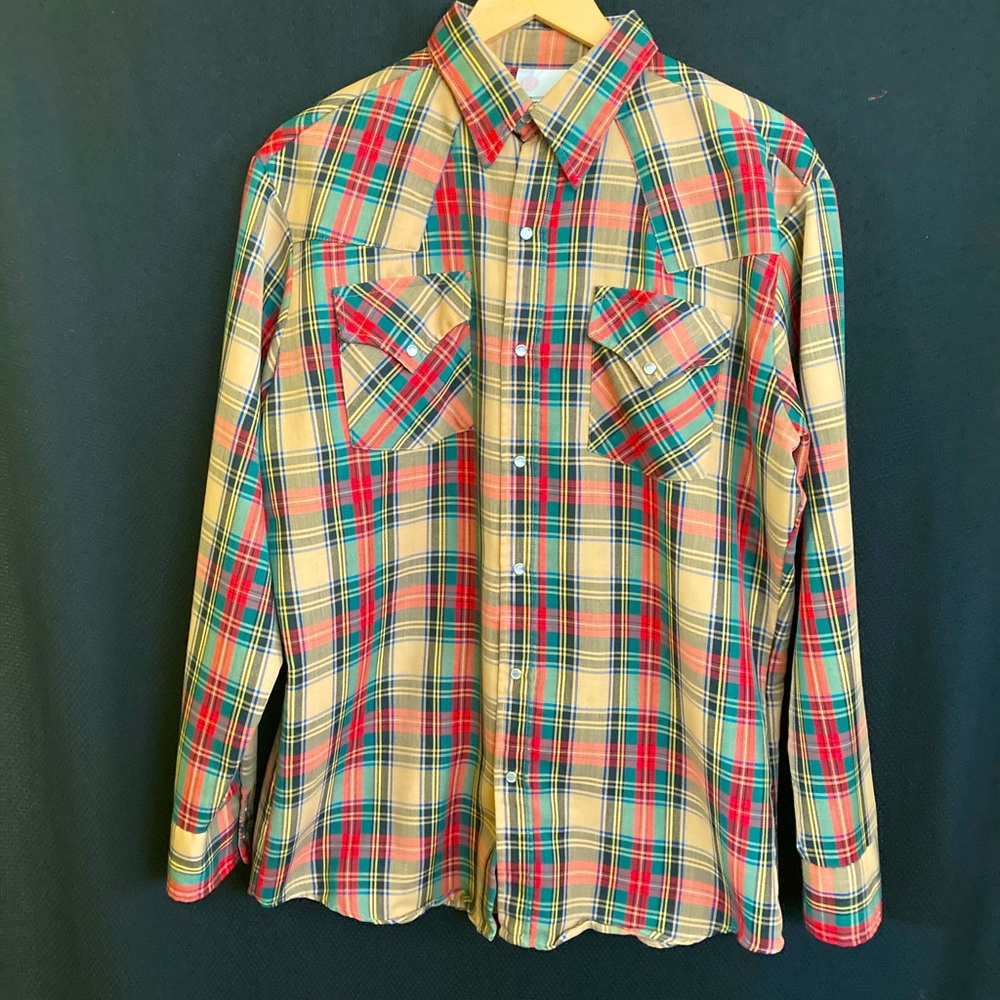 King’s Road Men’s button down plaid. Western